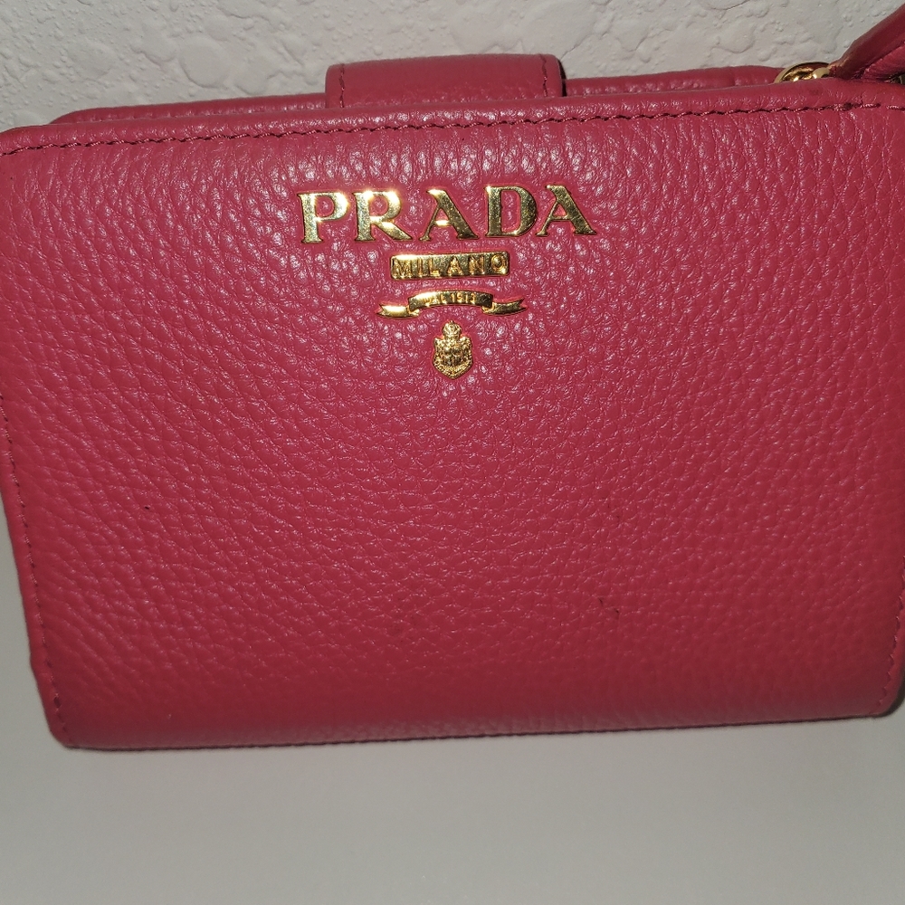 Auth. PRADA PINK SMALL WALLET